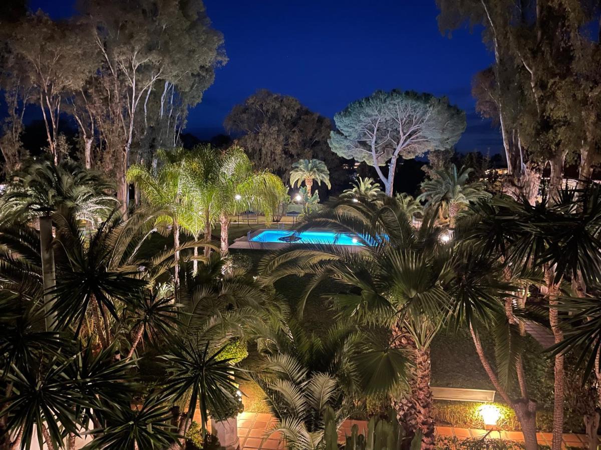 Puerto Banus Pol Suite Y Hada Suite Марбелья Екстер'єр фото